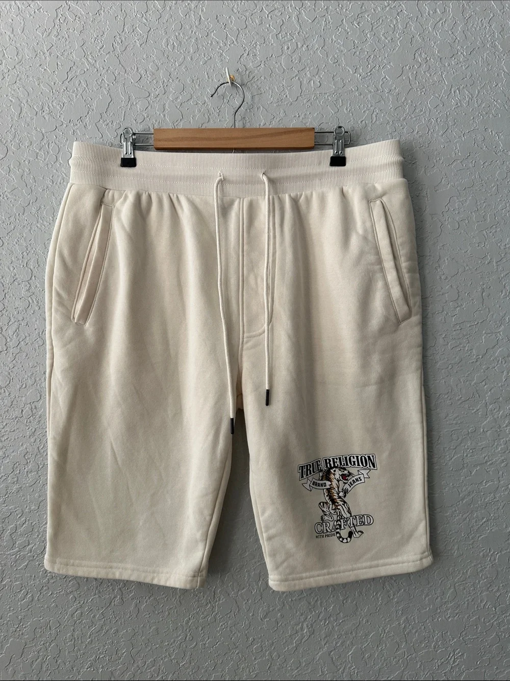 True Religion Off-White Drawstring Men's Athletic Shorts with Logo Print